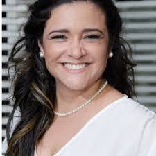 Rita Mello's Instagram, Twitter & Facebook