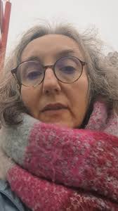 Plus que 3 jours pour profiter de l'ambiance de Noël avec le marché de  Fouesnant de 14h30 à 20h30 puis jusqu'à 21h30 Sam et dim.  #infusionsnaturelles #arbresdevieenperlesnaturelles #bijouxperlesnaturelles  #bijouxcreateur marchédenoel #marchedenoel2024