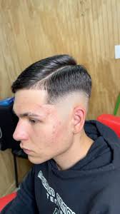 Corte italiano 🇮🇹 para @italo.vid , -, #barbershop #tendencia #moda  #concepcion