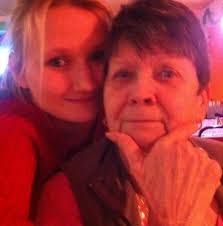 Valetta Moore's Instagram, Twitter & Facebook