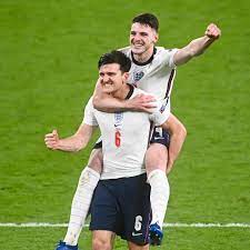 Harry maguire is a central defender for manchester united who paid £80million for him in the 2019 summer transfer window. 5nzd96kwwfbi4m