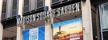 Madison square garden is where some of the most important sport games have taken place, making it one of the most famous arenas in new york city. á… Madison Square Garden Tour Erfahrungen Gunstige Tickets 2021