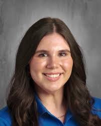 Stephanie Saetern's Instagram, Twitter & Facebook