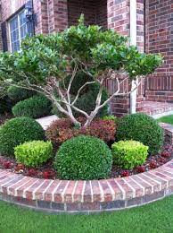15 Amazing Front Yard Landscaping Ideas To Make Your Home More Awesome Decor It S Front Garden Landscape Front Yard Landscaping Design Front Yard Garden