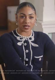 Patience Outfits & Fashion