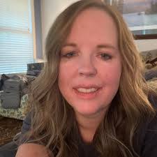 Do any restaurants still serve macaroni salad?