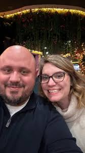 Couple gets married during once-in-a-lifetime total solar eclipse