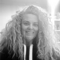 100+ "Secker" profiles