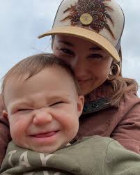 Pheasant Tower fun with @angie_eniko_orosz 🪶