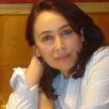 Aura Leal's Instagram, Twitter & Facebook