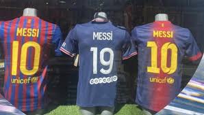 O camisa sete vê com bons olhos uma saída da juventus após uma campanha conturbada e que terminou apenas com o título da copa da itália. Xz I9x198nujbm