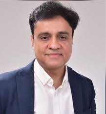 Vikas Ahuja's Instagram, Twitter & Facebook