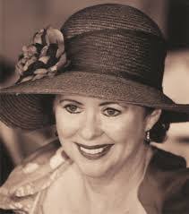 Doreen Steele's Instagram, Twitter & Facebook