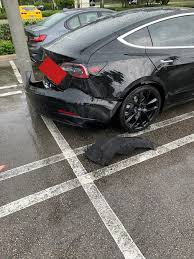 Maybe you would like to learn more about one of these? Bumper Belakang Tercabut Sewaktu Memandu Tesla Model 3 Pula Tu Mekanika