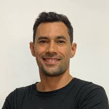 Alexander Davila's Instagram, Twitter & Facebook