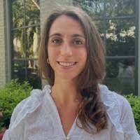 Courtney Gilroy's Instagram, Twitter & Facebook