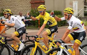 Chris froome y geraint thomas no van al tour de francia 2020 richard carapaz y egan bernal. Chris Froome Wins 2017 Tour De France Bicycling