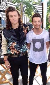 How tall is harry kane? Louis And Harry S Height Difference Is One Of The Eight Wonders Of The World Fandom