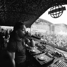 Stream Euan Black music