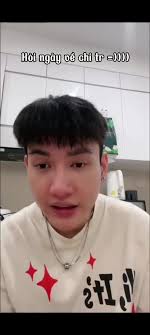 Desayuno con anécdotas y mudanza sorpresiva