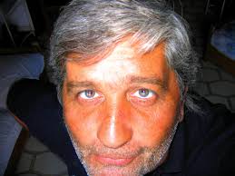 Año 1986. Estación de servicio. Creo que era la que estaba en Boulevard  Buenos al 1000. Ahora ese lugar se transformó en una parrilla. Fotos,  gentileza de Orlando Stella. (Chanchi)