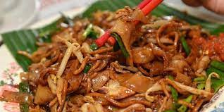 Kwetiau goreng sosis, sedikit kumodifikasi. 7 Resep Dan Cara Membuat Kwetiau Goreng Spesial Mudah Dan Enggak Ribet Merdeka Com