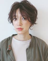 人気ヘアカラーブルージュショートロングまでアレンジ様々