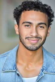 Xavier Smalls's Instagram, Twitter & Facebook