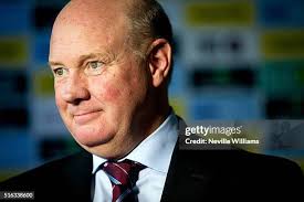 128 Steve Hollis Stock Photos, High-Res Pictures, and Images