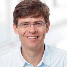 CENTRUM FÜR CHRONISCHE IMMUNDEFIZIENZ