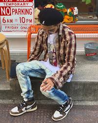 Charlize theron is casual in baggy hoodie and skintight leggings on outing in la with youngest daughter august. Aesthetic Travis Scott Jordan 1 Outfit Novocom Top