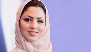 نصرة الحربي ضايقت كابتن ريما في النوم 😓. ÙÙŠ Ø£ÙˆÙ„ Ø¸Ù‡ÙˆØ± Ø¨Ø¹Ø¯ Ø§Ø¹ØªØ²Ø§Ù„Ù‡Ø§ Ø§Ù„Ø¥Ø¹Ù„Ø§Ù…ÙŠØ© Ø§Ù„Ø³Ø¹ÙˆØ¯ÙŠØ© Ù†ØµØ±Ø© Ø§Ù„Ø­Ø±Ø¨ÙŠ ØªØ³ØªØ¹Ø±Ø¶ Ù‡Ø¯Ø§ÙŠØ§ Ø²ÙˆØ¬Ù‡Ø§ Ø§Ù„Ø«Ù…ÙŠÙ†Ø© Ù„Ù‡Ø§ ÙÙŠØ¯ÙŠÙˆ