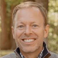 Alex Akers's Instagram, Twitter & Facebook