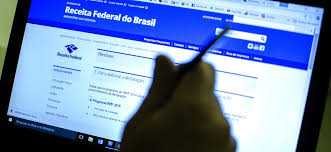 Serão pagos r$ 5,7 bilhões , repetindo os valores recordes dos lotes anteriores de restituição , para 4,5 milhões de contribuintes. Receita Libera Hoje Consulta Ao 4Âº Lote De Restituicao De Imposto De Renda Imposto De Renda 2020 Valor Investe