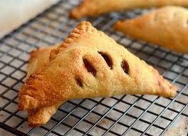 Craftsy Com Express Your Creativity Turnover Recipes Apple Turnover Recipe Apple Pie Turnovers