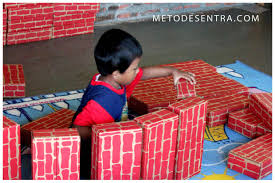 Memberi tanda (v) pada gambar binatang yang bertelur dan (x) yang tidak bertelur. Apa Itu Metode Sentra Metode Sentra