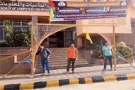 اذا خريج حاسبات ومعلومات ليس مهندس فما المسمي الوظيفي له ؟ بيختلف المسمي الوظيفي لخريج حاسبات ومعلومات على حسب القسم اللي هيتخصص فيه , بيبقي بين مبرمج أو مطور. Ø­Ø§Ø³Ø¨Ø§Øª ÙˆÙ…Ø¹Ù„ÙˆÙ…Ø§Øª Ø¬Ø§Ù…Ø¹Ø© Ø§Ù„Ù…Ù†ÙˆÙÙŠØ© ØªØ³ØªØ¹Ø¯ Ù„Ù„Ø¹Ø§Ù… Ø§Ù„Ø¯Ø±Ø§Ø³ÙŠ Ø§Ù„Ø¬Ø¯ÙŠØ¯ Ø¨ÙˆØ§Ø¨Ø© Ø£Ø®Ø¨Ø§Ø± Ø§Ù„ÙŠÙˆÙ… Ø§Ù„Ø¥Ù„ÙƒØªØ±ÙˆÙ†ÙŠØ©