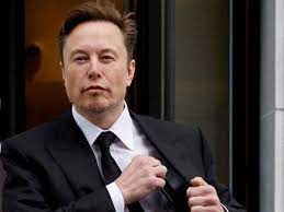Elon Musk warns that he will ban Apple devices, ETBrandEquity