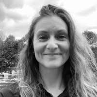 9 "Lindsay Whitlock" profiles