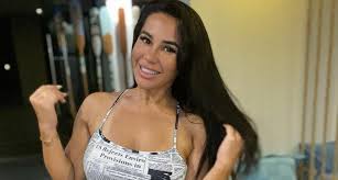 Chaque fille devra donc choisir un garçon pour former un couple parfait. 10 Couples Parfaits 4 Milla Jasmine Au Casting De L Emission On Vous Dit Tout Nextplz