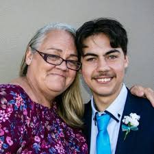 Hey yall! Posting anonymously bc ppl ik are