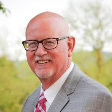 Jonathan Decker's Instagram, Twitter & Facebook