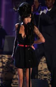 More Pics Of Amy Winehouse Strapless Dress Amy Winehouse Black Amy Winehouse Winehouse