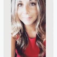 Elizabeth Tassone's Instagram, Twitter & Facebook