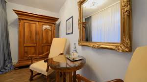 The dining room is a place for gathering. The Blue Salon Humanio