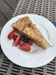 Busreisen schonen am besten unser klima und die umwelt. Fridolin S Heiligenhafen Review Super Leckere Vegane Kuchen By Anikak Happycow