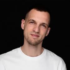 Contact of wedding photographer