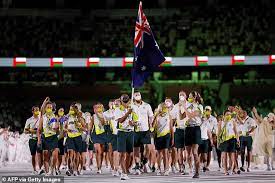 Patty mills leads aussies past slovenia for nation's first men's basketball medal. Canadian Commentator Mistakes Australian Patty Mills For A Woman Tokyo Olympics Opening Ceremony T Gate