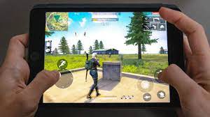 ¿vale la pena jugar free fire? Me Compro Un Ipad Mini Para Jugar Free Fire Mi Primera Partida Jugando En Tableta Impactante Youtube