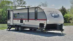 The grey wolf by cherokee is engineered with impeccable quality, distinctive features, superior comfort and remarkable affordability. 2019 Forest River Grey Wolf 23mk In Depth Walk Thru With Robin Sulfridge 9777 Youtube